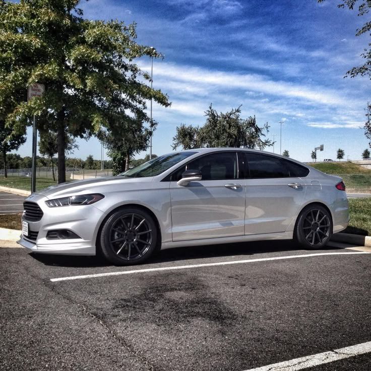 Ford Fusion car rental in LA