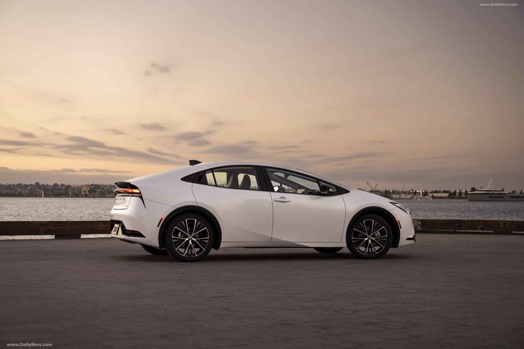 Toyota Prius car rental in LA