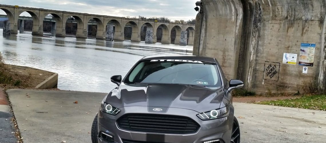 Ford Fusion Gray Car for rent in LA