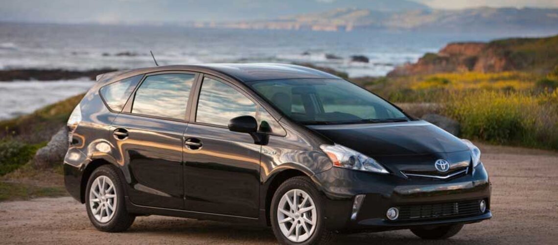 Toyota Prius economy car for rent in Los Angeles